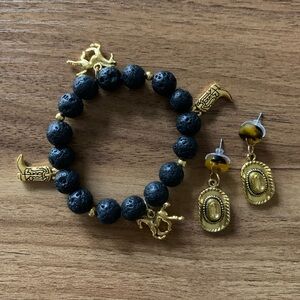 { Handmade} Black and Gold Western Bracelet with Earrings